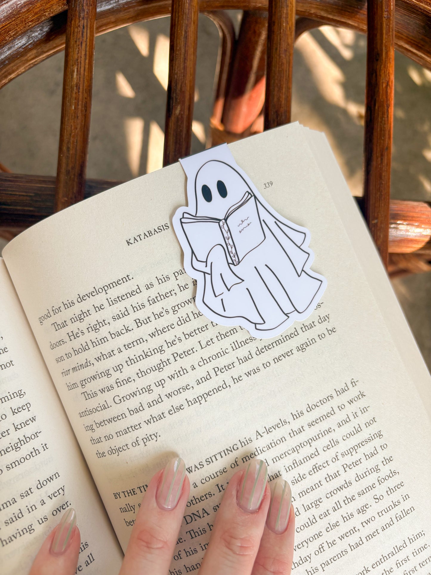 boo-kworm ghost bookmark