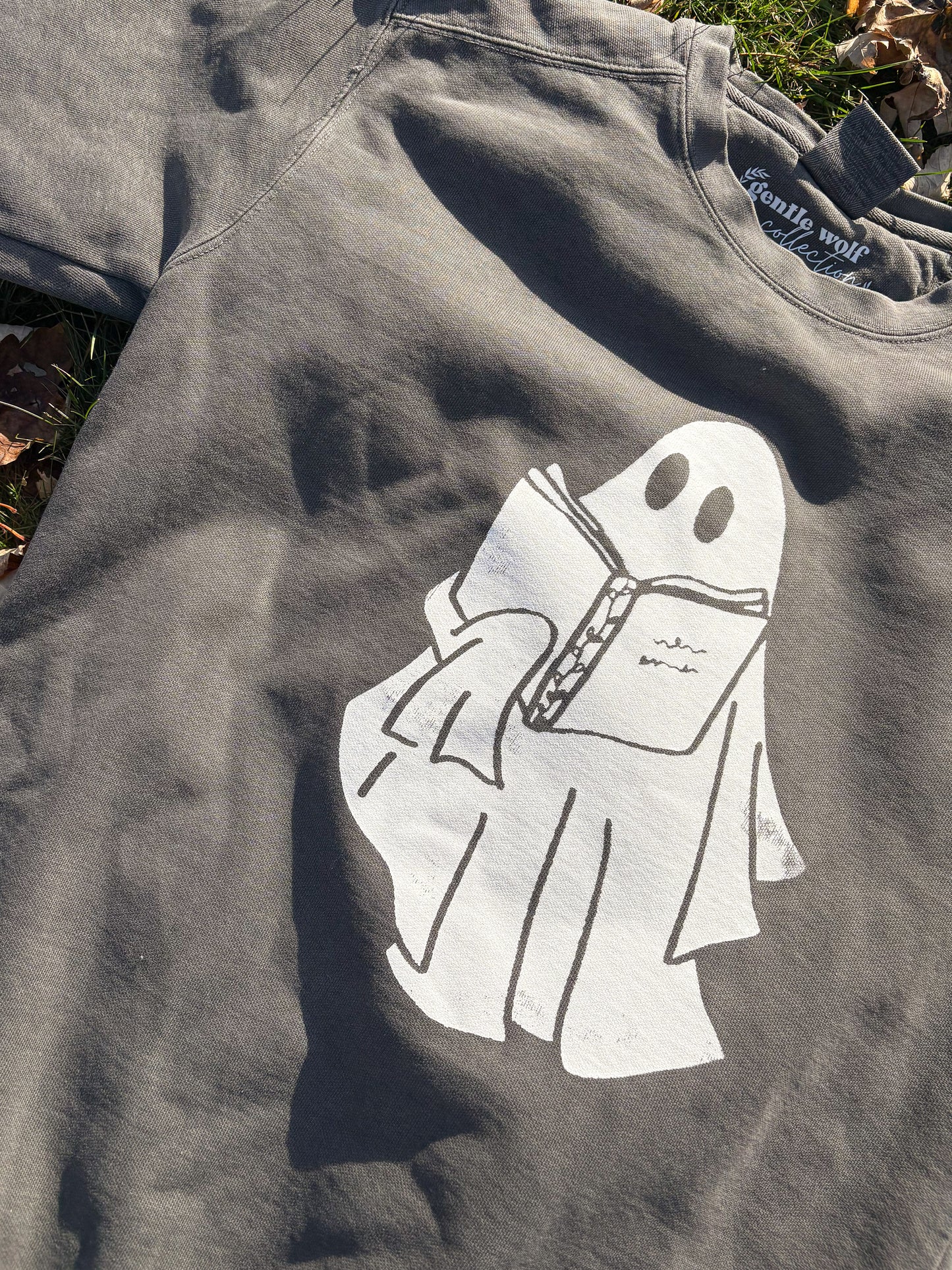 boo-kworm ghost crew