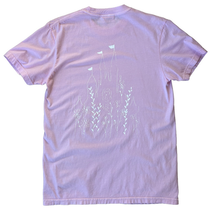 'bibbbi, bobbibi, bloom' castle tee