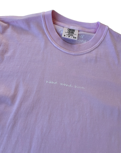 'bibbbi, bobbibi, bloom' castle tee