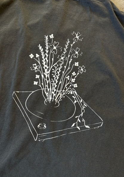 'skip it' record tee